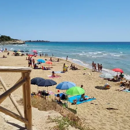 Geco Rosso * Lido di Noto